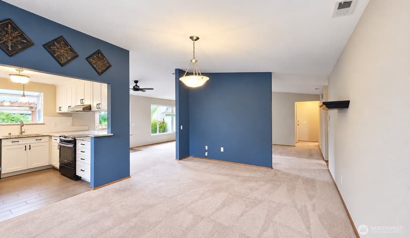 Property photo for 11945 SE 260th Place, Kent photo 6