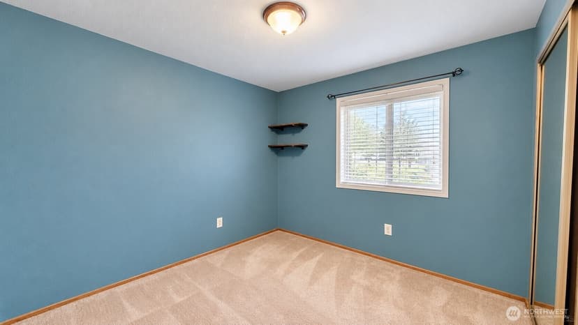 Property photo for 11945 SE 260th Place, Kent photo 12