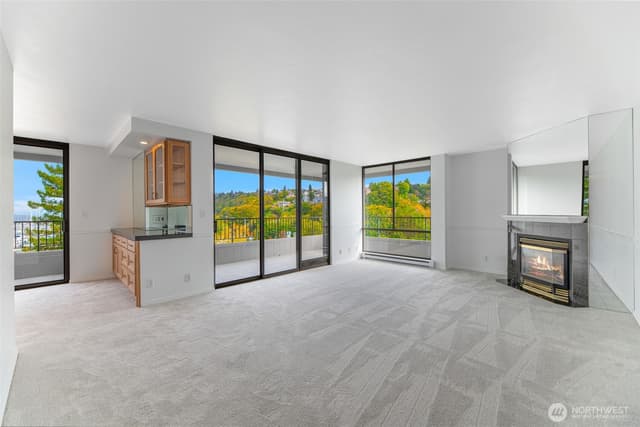 Property photo for 6535 Seaview Avenue NW #711B, Seattle photo 3