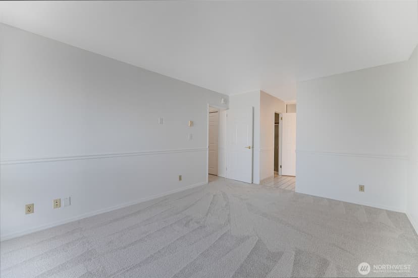 Property photo for 6535 Seaview Avenue NW #711B, Seattle photo 23