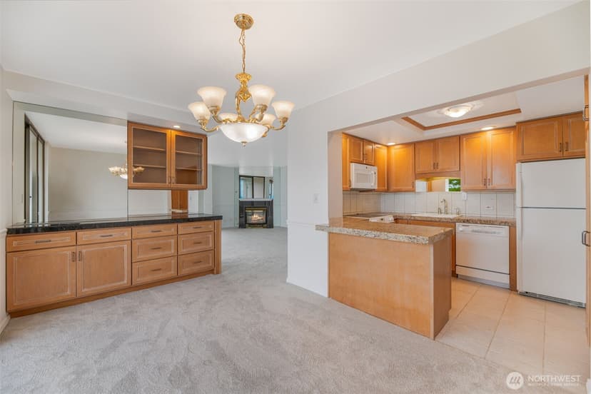 Property photo for 6535 Seaview Avenue NW #711B, Seattle photo 11