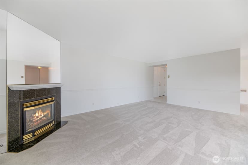 Property photo for 6535 Seaview Avenue NW #711B, Seattle photo 8