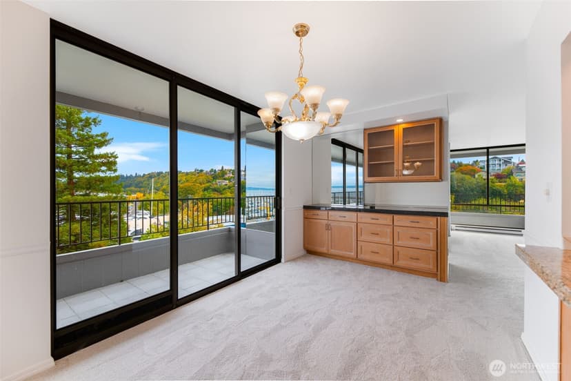 Property photo for 6535 Seaview Avenue NW #711B, Seattle photo 15