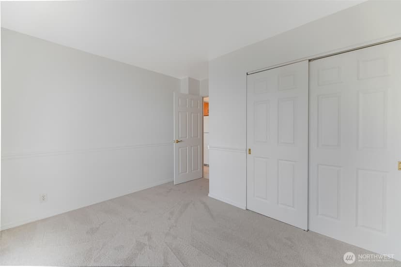 Property photo for 6535 Seaview Avenue NW #711B, Seattle photo 20