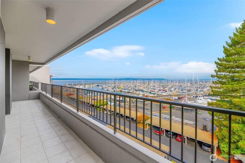 Property photo for 6535 Seaview Avenue NW #711B, Seattle photo 17