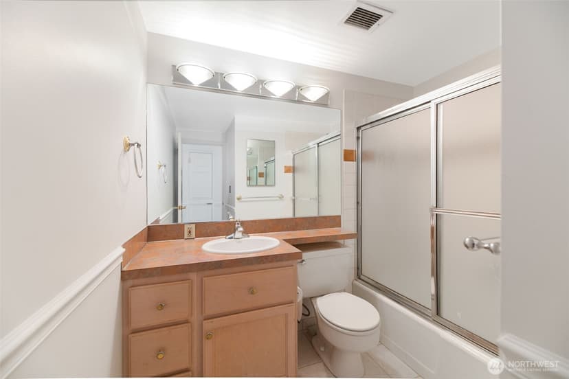 Property photo for 6535 Seaview Avenue NW #711B, Seattle photo 18