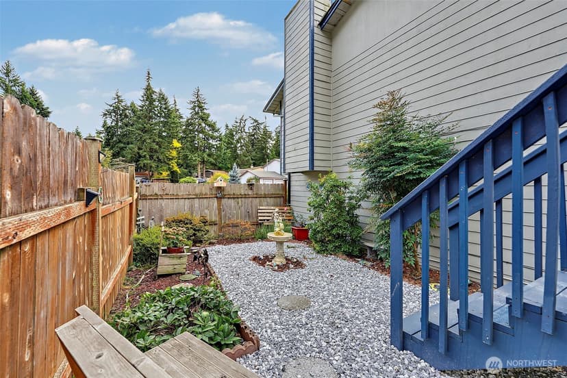 Property photo for 218 S 317th Place, Federal Way photo 32