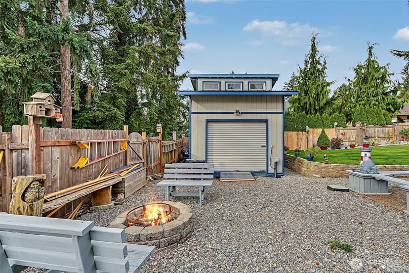 Property photo for 218 S 317th Place, Federal Way photo 26