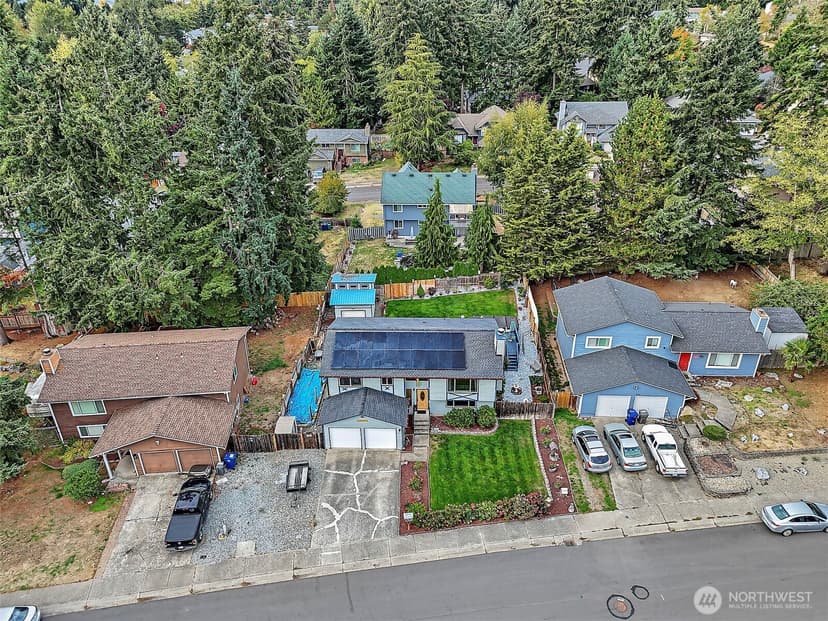 Property photo for 218 S 317th Place, Federal Way photo 40