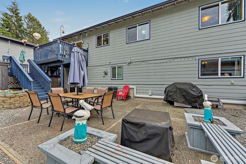 Property photo for 218 S 317th Place, Federal Way photo 28