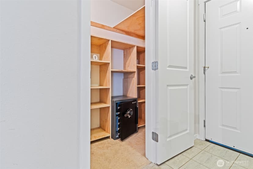 Property photo for 15415 35th Avenue W #F105, Lynnwood photo 10