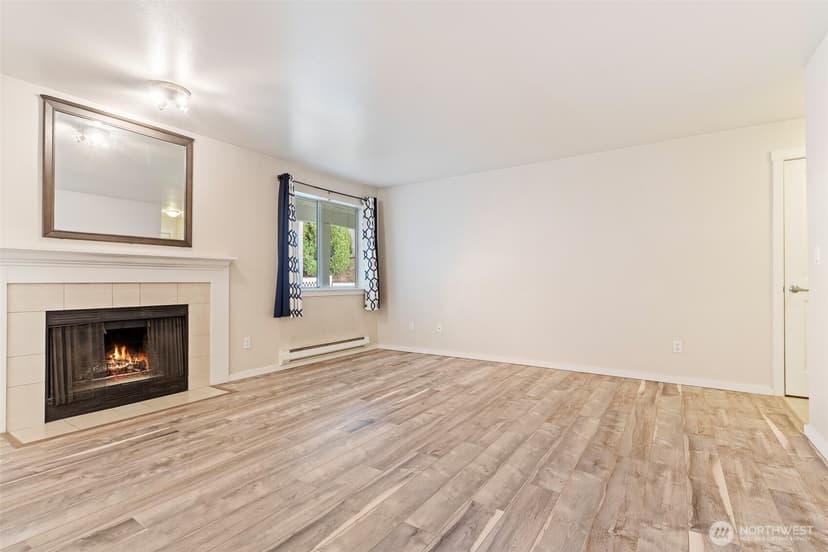 Property photo for 15415 35th Avenue W #F105, Lynnwood photo 17