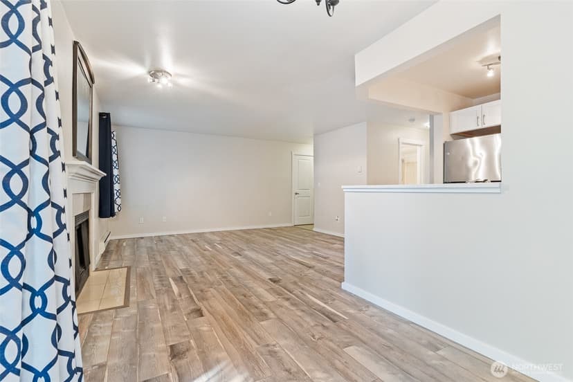 Property photo for 15415 35th Avenue W #F105, Lynnwood photo 20