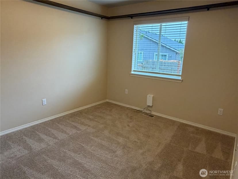Property photo for 5755 122nd Place NE, Marysville photo 18
