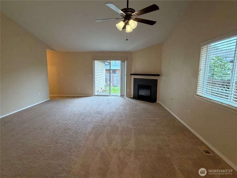 Property photo for 5755 122nd Place NE, Marysville photo 8
