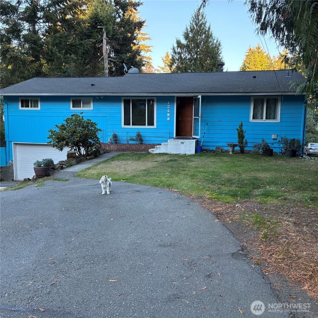 Property photo for 13422 14 Avenue S, Burien