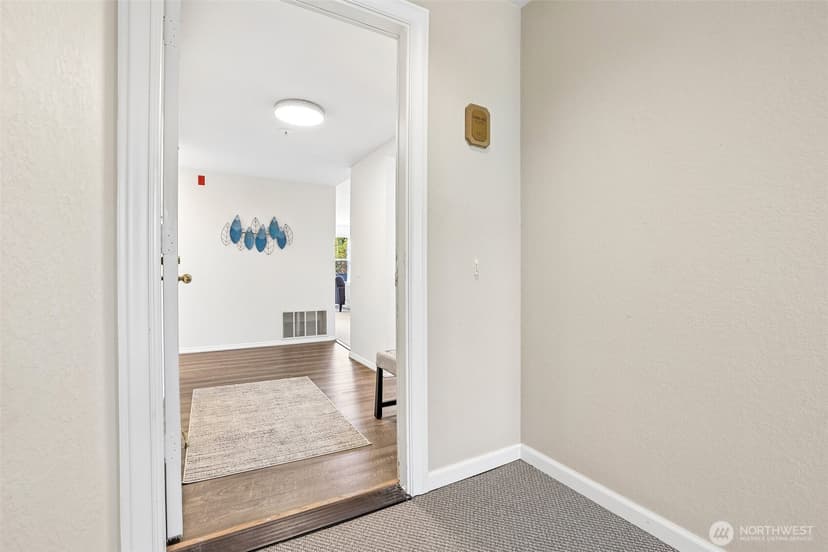 Property photo for 3935 226th Place SE #207, Issaquah photo 4