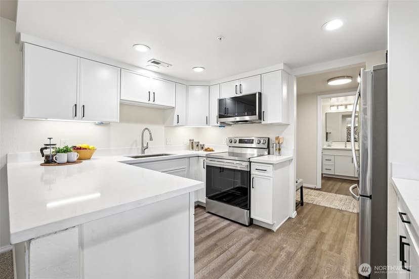 Property photo for 3935 226th Place SE #207, Issaquah photo 14