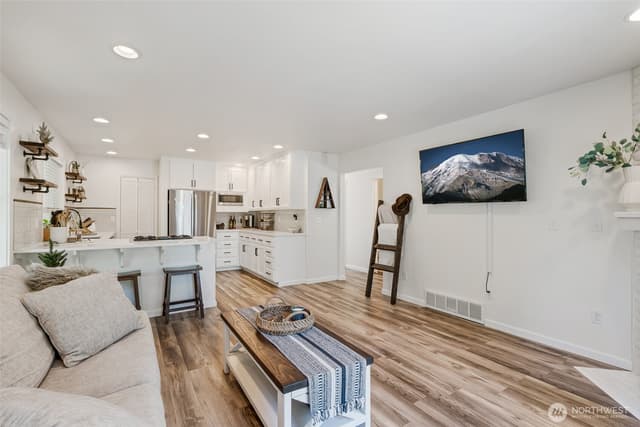Property photo for 221 Gunther Loop Road, Cle Elum photo 4