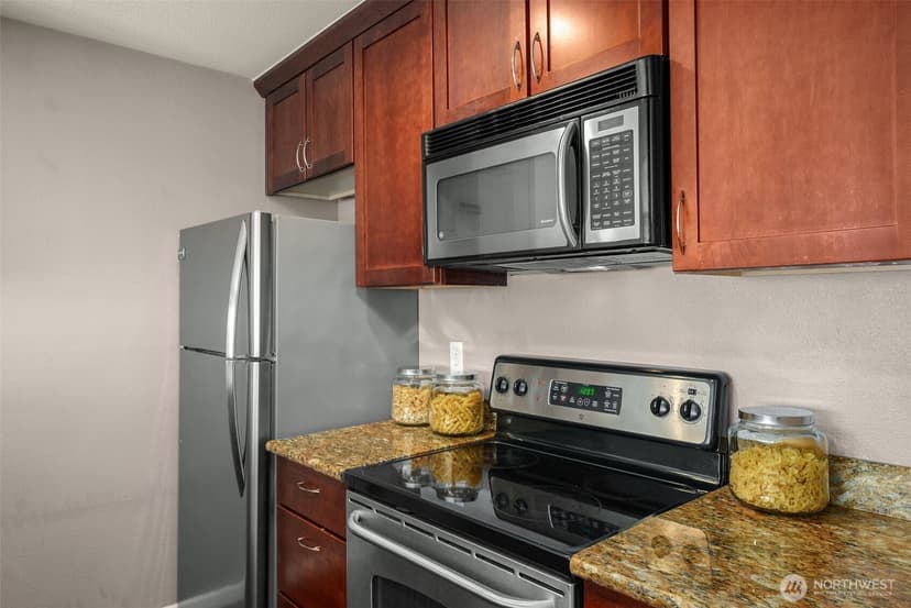 Property photo for 2413 NW 59th Street #E201, Seattle photo 7
