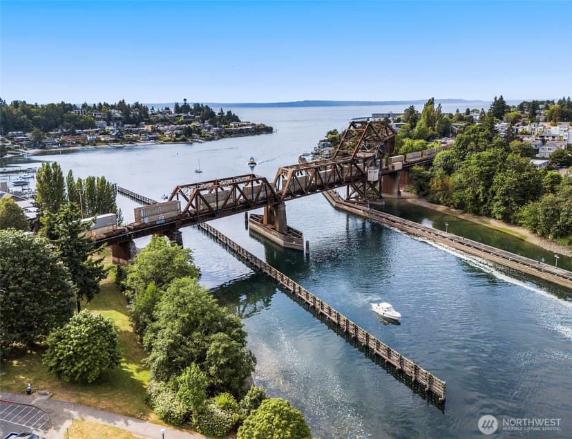 Property photo for 2413 NW 59th Street #E201, Seattle photo 20