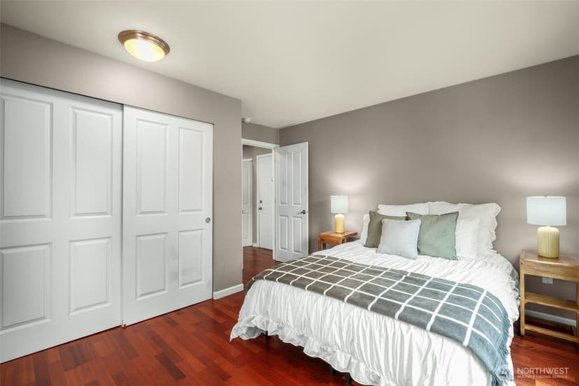 Property photo for 2413 NW 59th Street #E201, Seattle photo 10