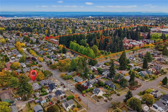 Property photo for 1910 N Union Avenue, Tacoma photo 2
