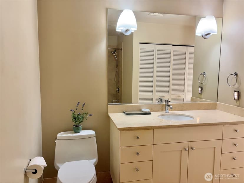 Property photo for 360 Washington Avenue #204, Bremerton photo 26