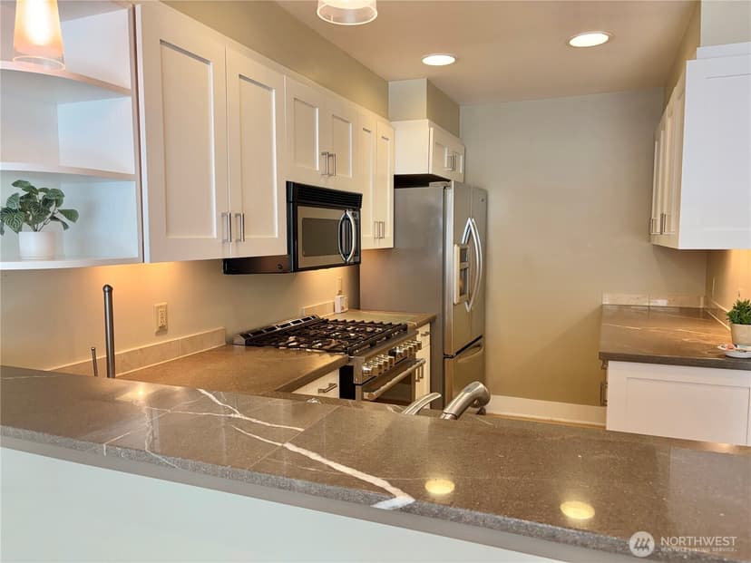 Property photo for 360 Washington Avenue #204, Bremerton photo 7