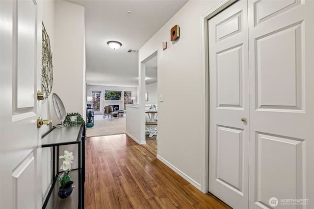 Property photo for 22535 SE Highland Circle #302, Issaquah photo 5