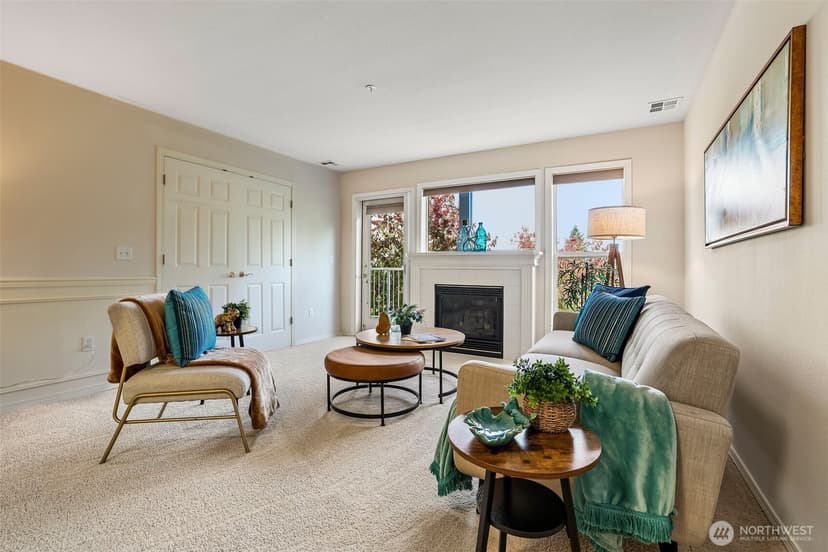 Property photo for 22535 SE Highland Circle #302, Issaquah photo 9
