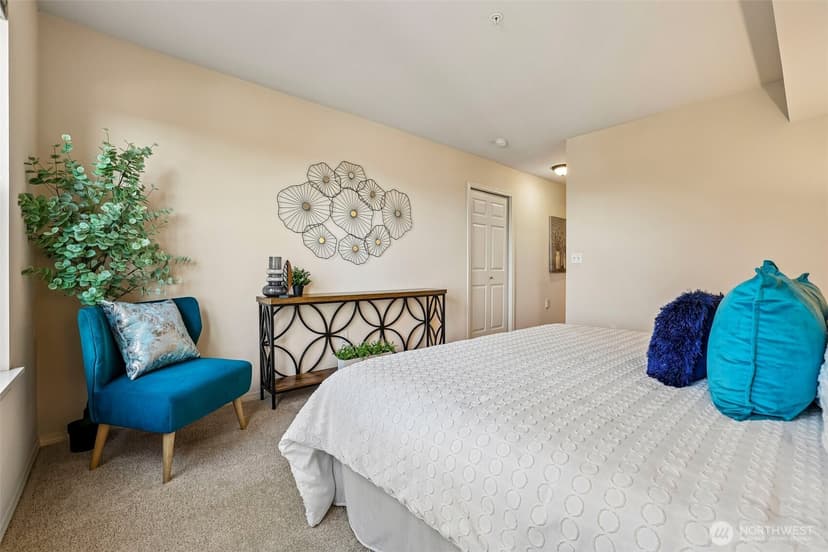 Property photo for 22535 SE Highland Circle #302, Issaquah photo 24