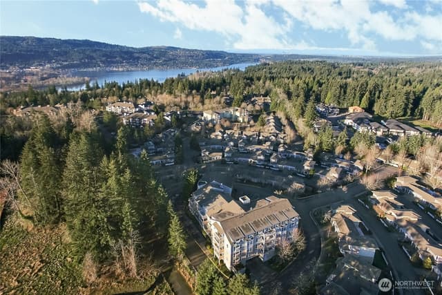 Property photo for 22535 SE Highland Circle #302, Issaquah
