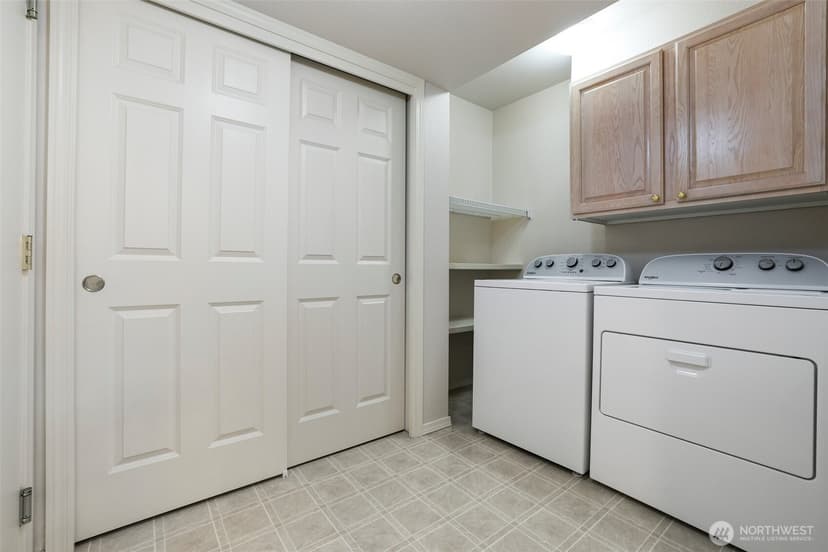 Property photo for 22535 SE Highland Circle #302, Issaquah photo 21