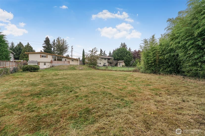 Property photo for 15425 SE 11th Street, Bellevue photo 21