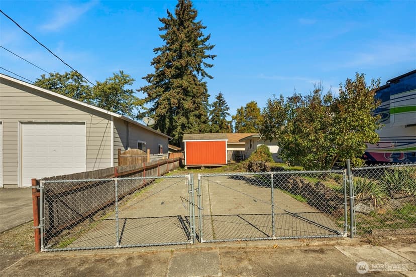 Property photo for 12820 SE 172nd Street, Renton photo 36