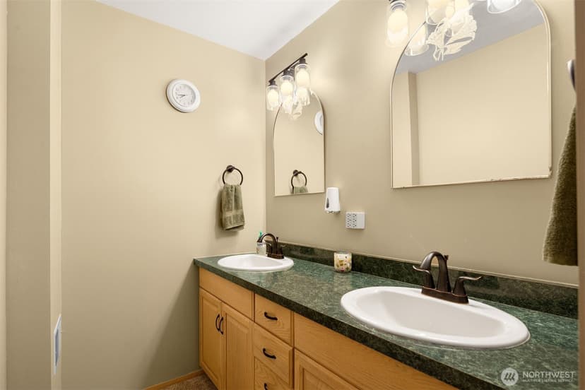 Property photo for 12820 SE 172nd Street, Renton photo 23