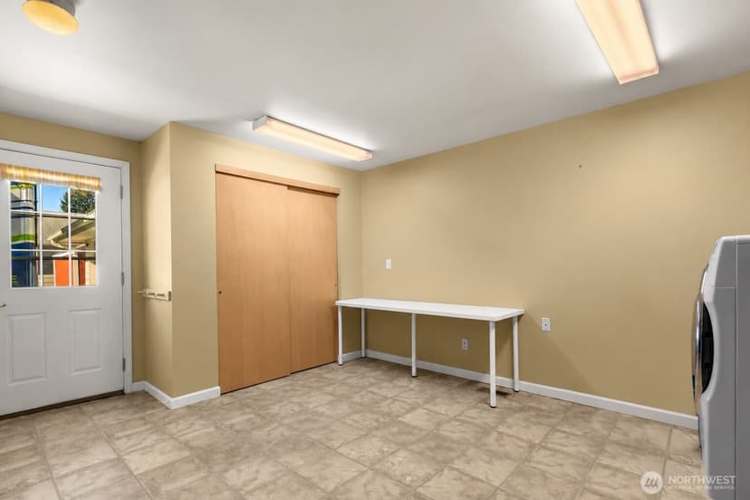 Property photo for 12820 SE 172nd Street, Renton photo 32