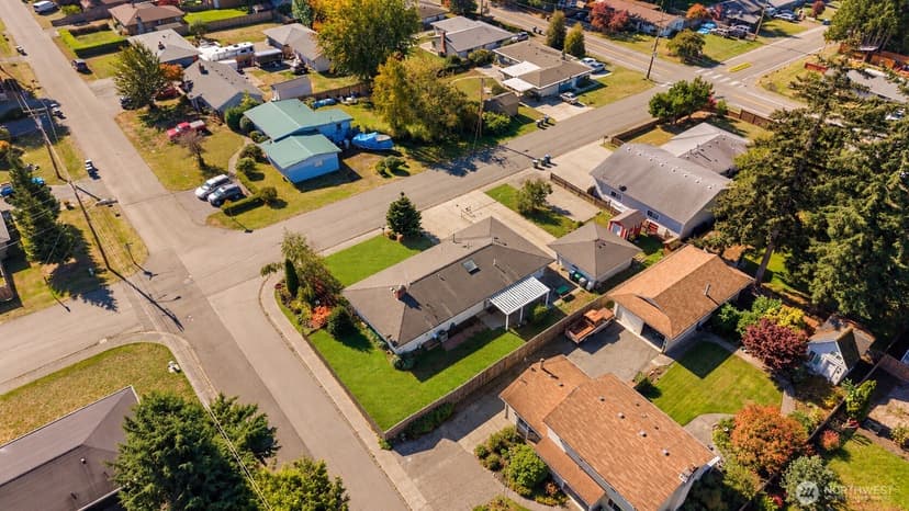 Property photo for 12820 SE 172nd Street, Renton photo 4