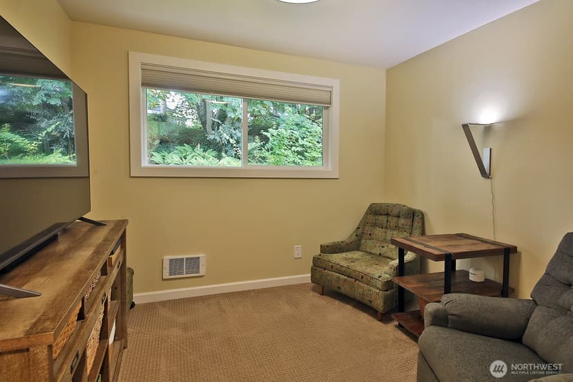 Property photo for 2496 Discovery Place, Langley photo 27