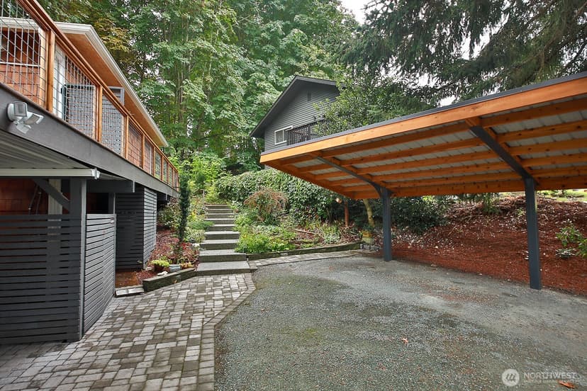 Property photo for 2496 Discovery Place, Langley photo 7