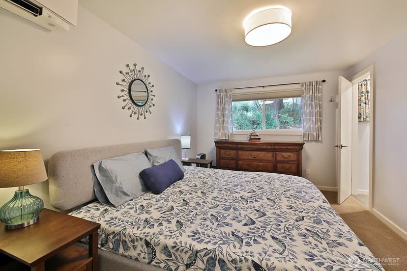 Property photo for 2496 Discovery Place, Langley photo 23