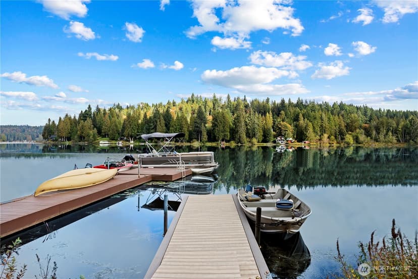 Property photo for 1311 SW Lake Roesiger Road, Snohomish photo 2