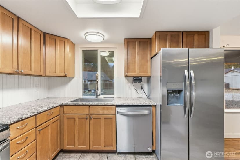 Property photo for 4441 SE BASSWOOD Lane, Port Orchard photo 8