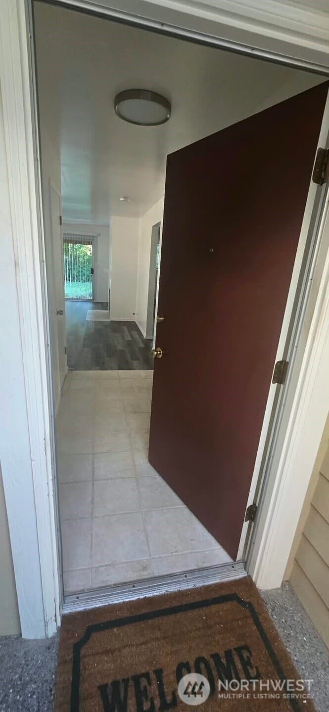 Property photo for 13821 SE Allen Road #B, Bellevue photo 18