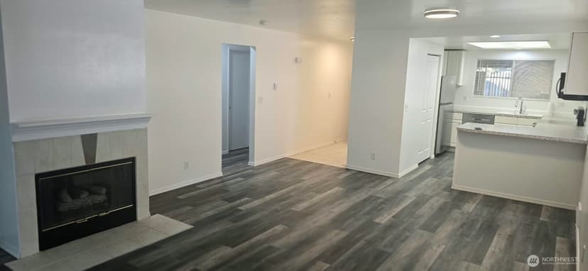 Property photo for 13821 SE Allen Road #B, Bellevue photo 14