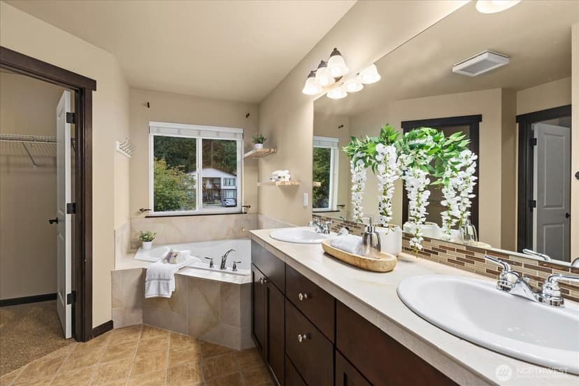 Property photo for 1116 Orchard Avenue, Snohomish photo 17
