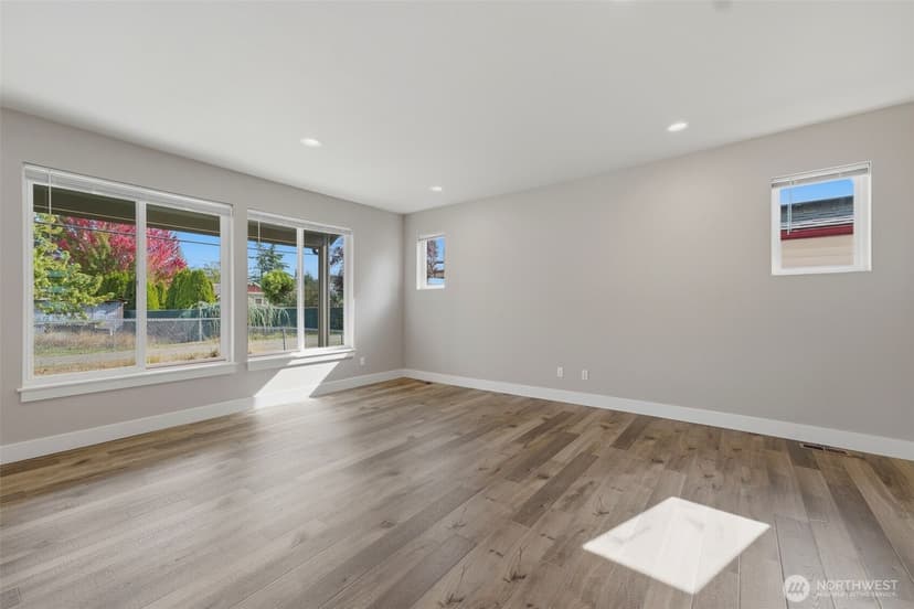 Property photo for 6923 S Mason Avenue, Tacoma photo 18