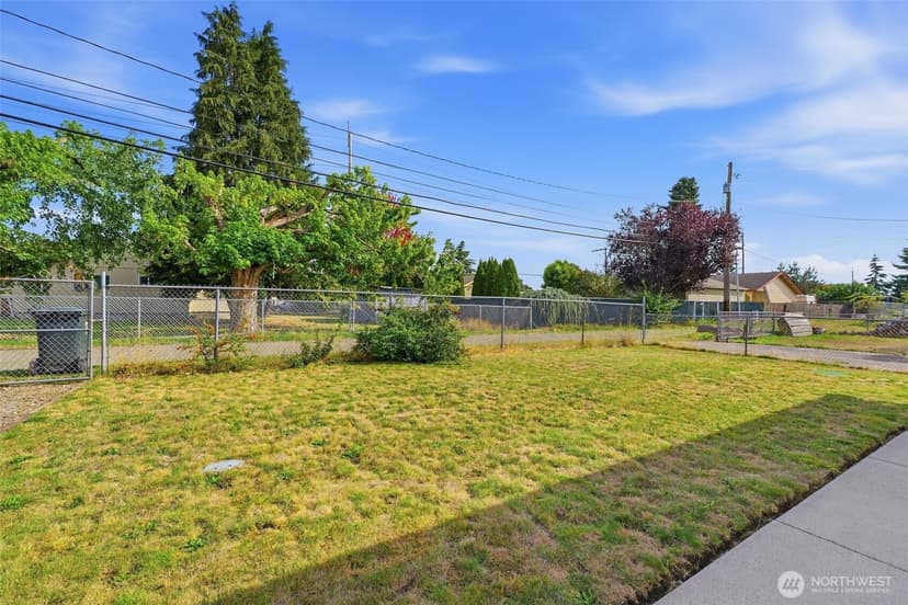 Property photo for 6923 S Mason Avenue, Tacoma photo 33