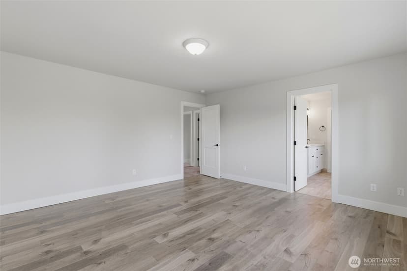 Property photo for 6923 S Mason Avenue, Tacoma photo 12